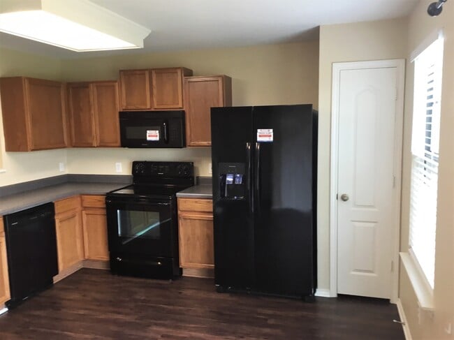 Photo - 150 Myrtle St