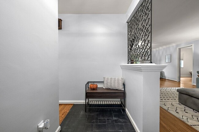 Photo - 2432 Hawkins Ave