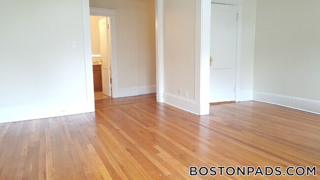 Photo - 1334 Commonwealth Avenue Unit 2