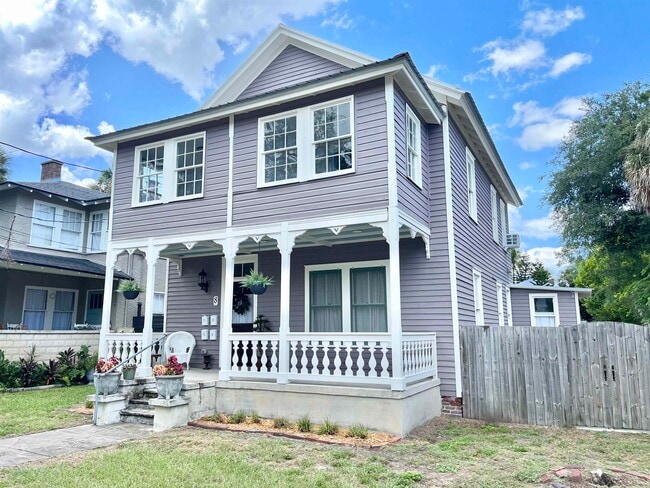 Building Photo - 8 Rohde Ave Unit 1 Rental
