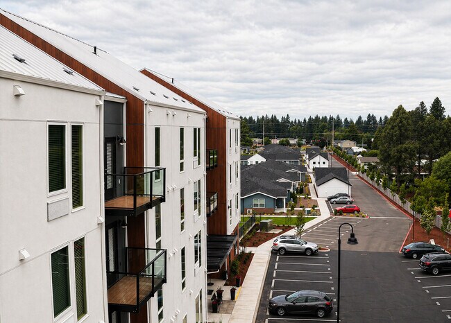 Villas at 28th