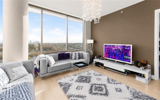 Photo - 270 17th St NW Unidad 1201