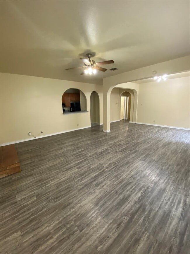 Photo - 2605 Alcott Ln