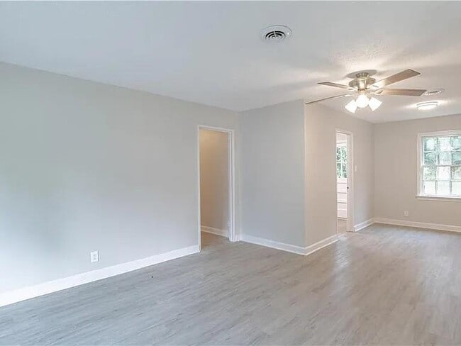 Photo - 2403 S Octavia Dr