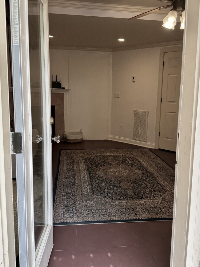 Photo - 7035 Willowick Dr