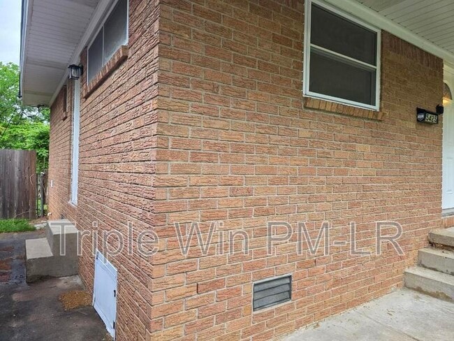 Photo - 5425 Chauvin Dr