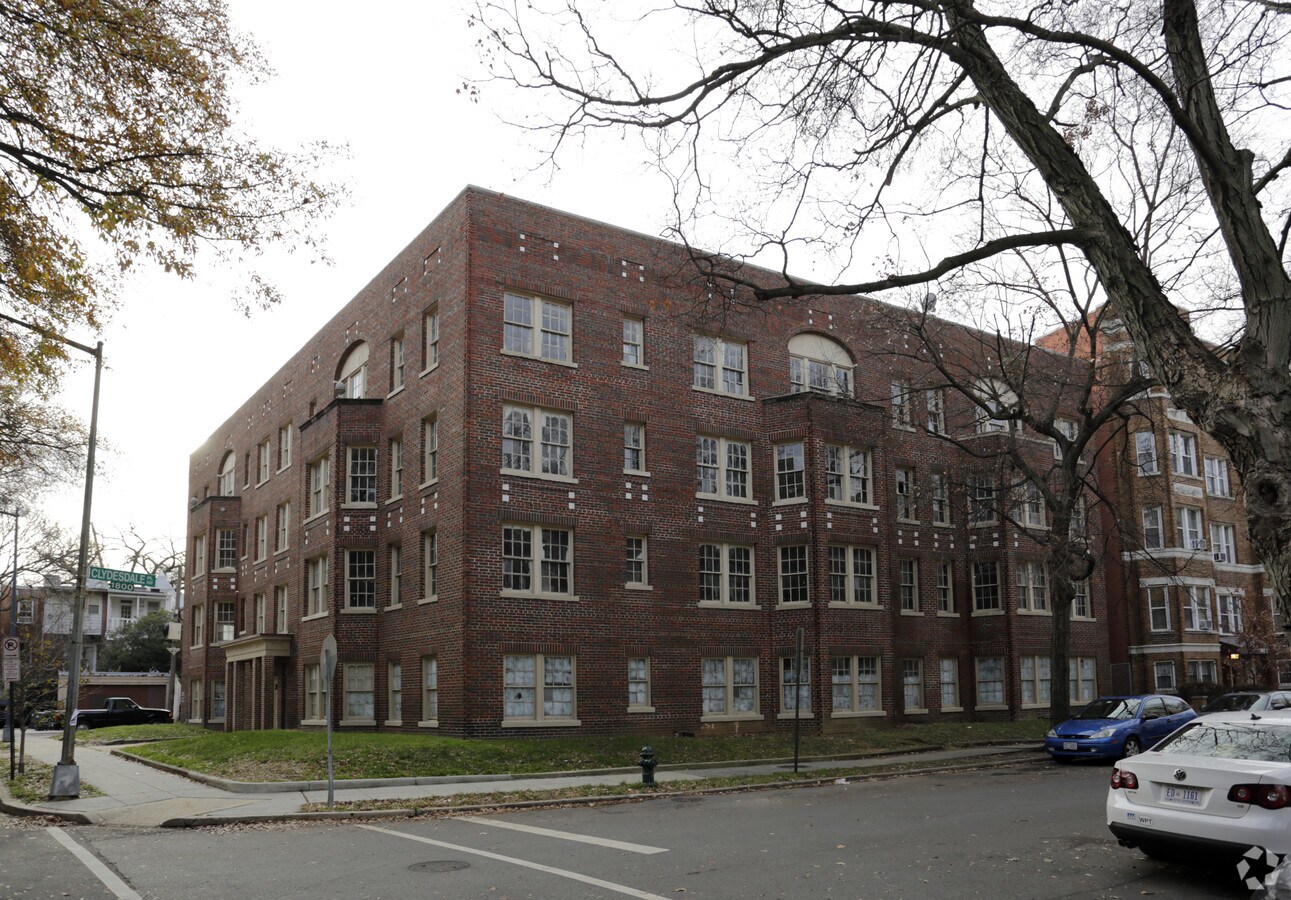 2920 Ontario Rd NW - Adams Morgan Mount Pleasant