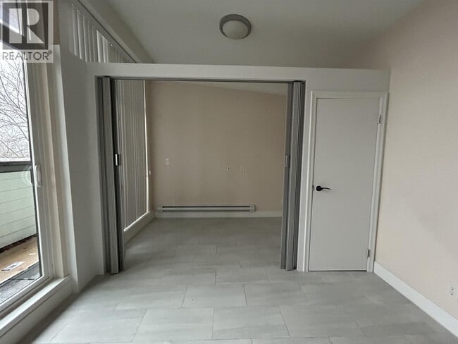 Photo - 191 E 11th Ave