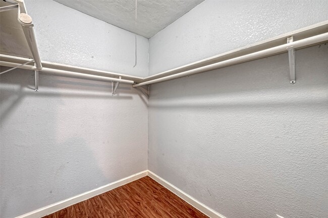 Photo - 5431 Willow Glen Dr