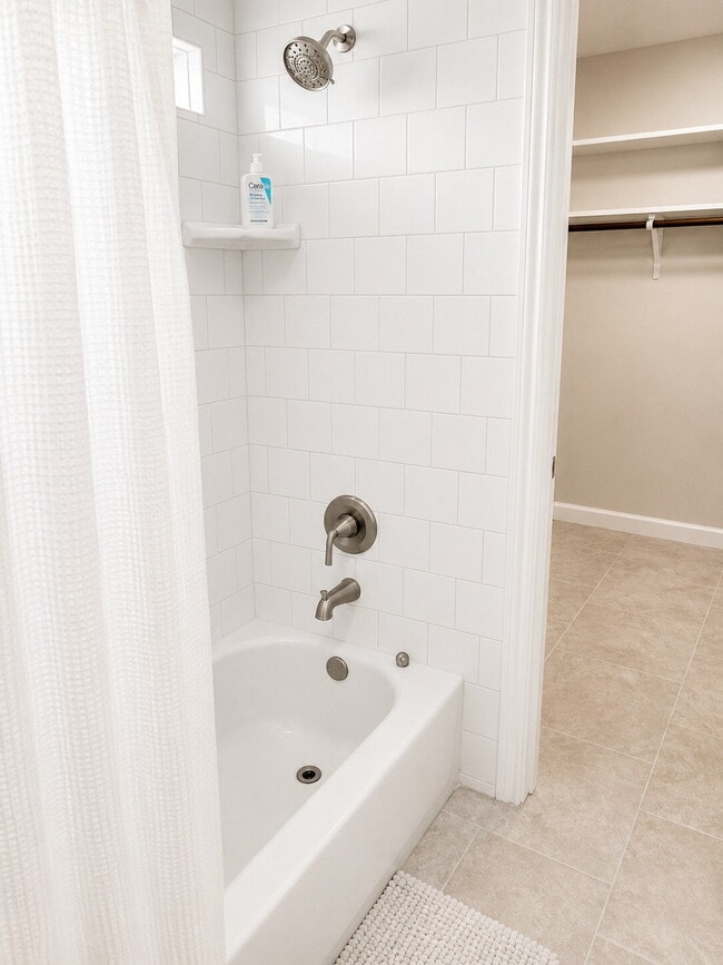 Photo - "Charming 4-Bedroom-3 Full Baths in College Station – Your Ideal Retreat Awaits!"
