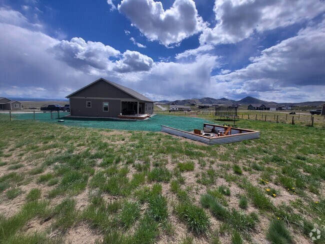 Building Photo - 4 Oregon Trail Rental