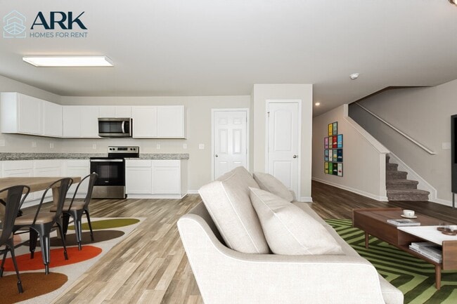 Photo - 121 Cold Creek Pkwy House