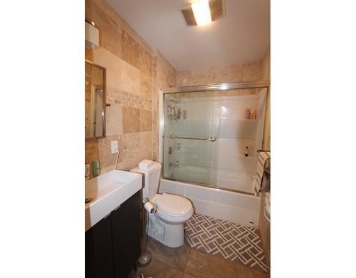 Building Photo - 1032 Commonwealth Avenue Rental