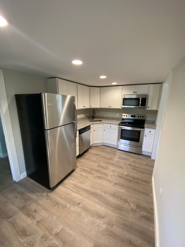 Cocina - 164 Main St