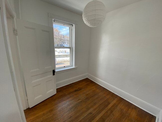 Dormitorio 2 / Oficina - 508 Liberty St Unidad 2