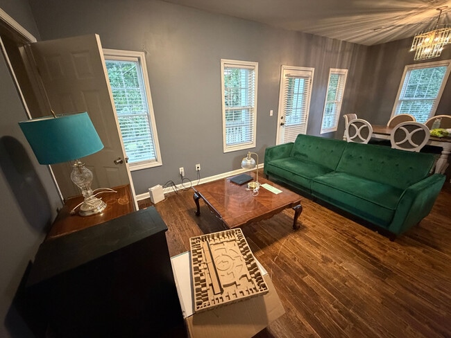 Room in Duplex on Ridge Ave NW