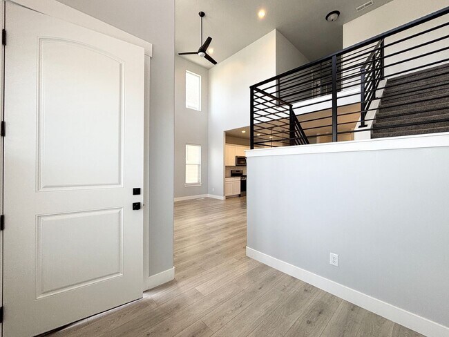 Photo - Gorgeous Poolside Corner Townhome at Mountain Ridge!