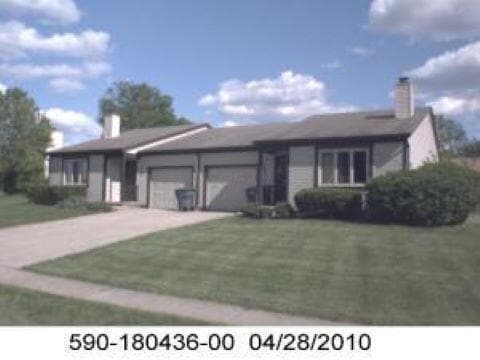 Building Photo - 3285 Willington Dr