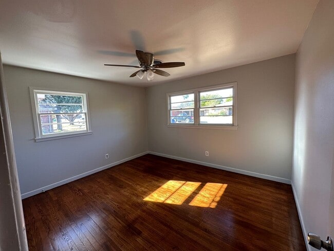Photo - 3609 S Lamar St