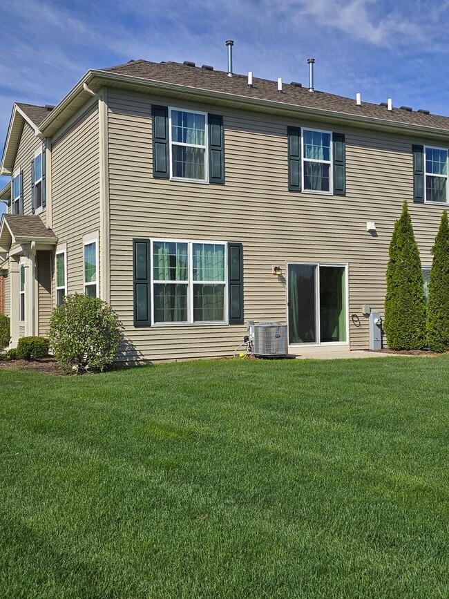 Photo - 1123 Hawk Hollow Dr