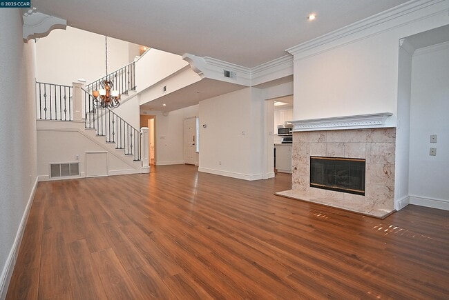 Photo - 6198 Lakeview Cir