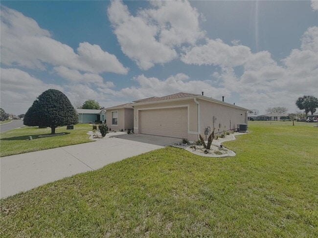 Photo - 15596 SW 13th Cir