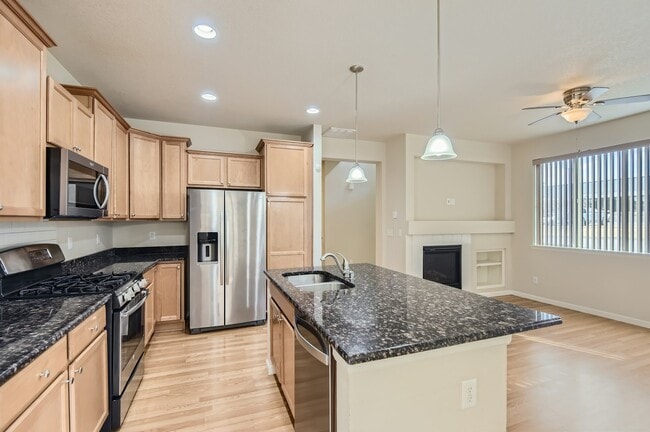 Photo - 9090 E Phillips Ln