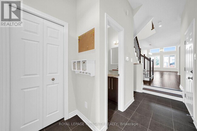 Photo - 6067 N Bluff Dr