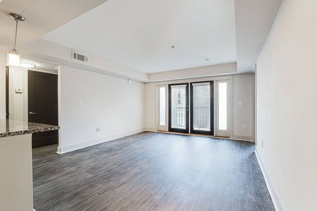 The Metro Apartments