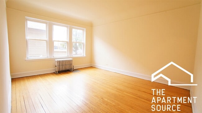 Building Photo - 2948 N Albany Ave Unit 1W