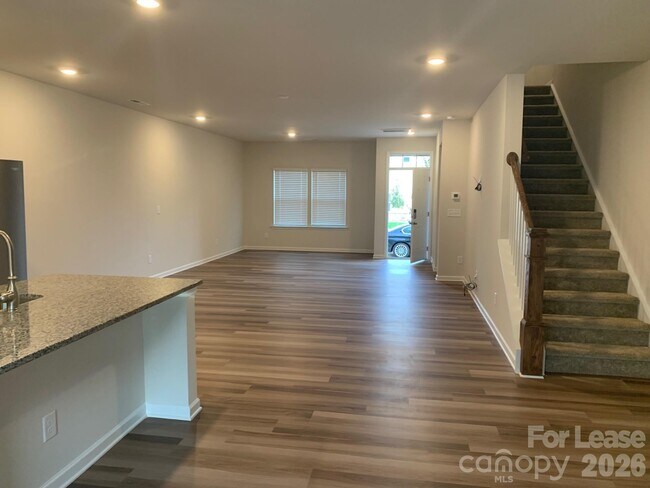 Photo - 446 Sagecroft Ln