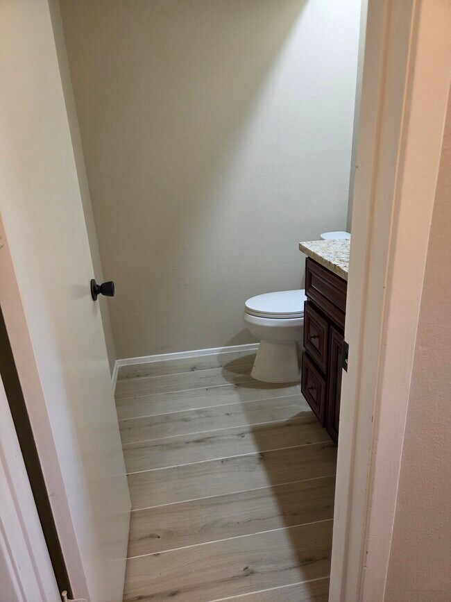 Photo - 8530 Lake Crystal Dr