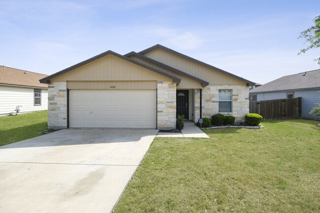 Building Photo - 1008 Moon Glow Dr