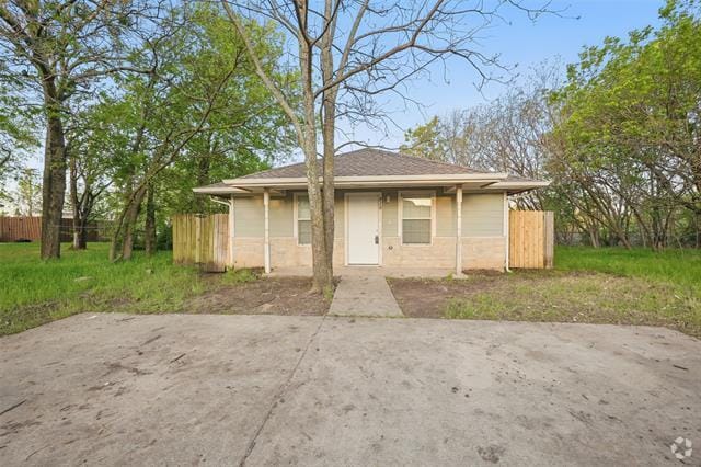 Building Photo - 510 S 1st St Rental
