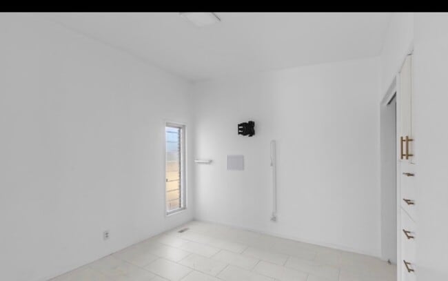 Photo - 104 Rosetta Cir