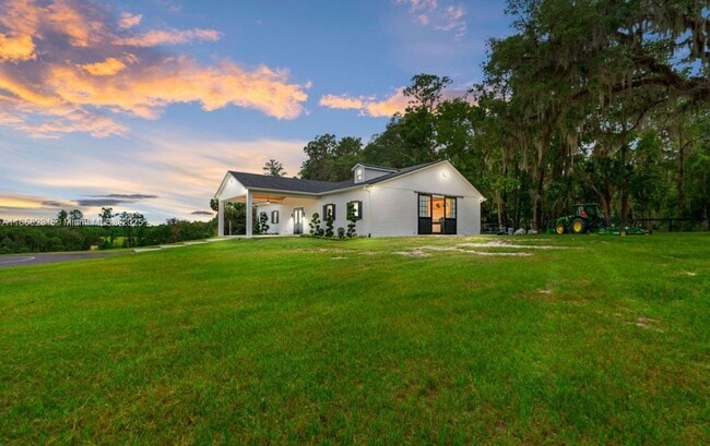 Photo - 20925 NW 100th Avenue Rd House