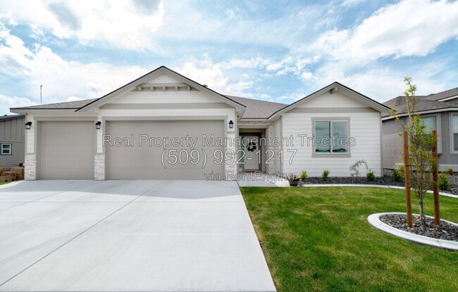 Building Photo - 8004 Massey Dr