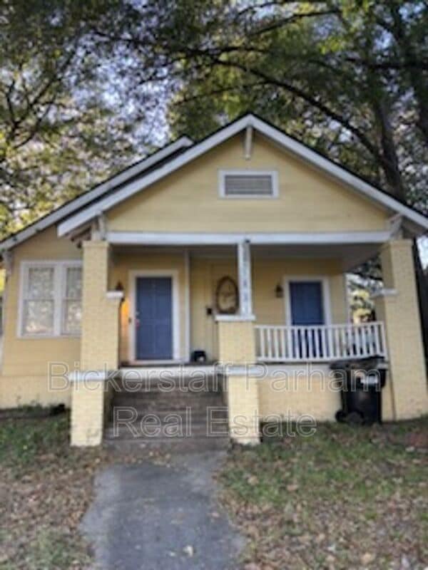 Building Photo - 1821 17th Ave Unit B