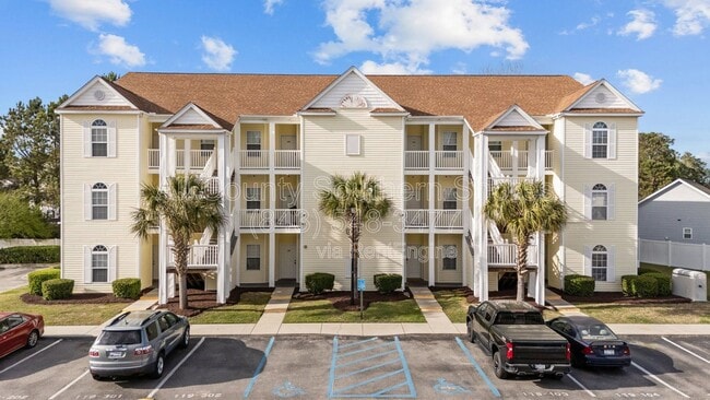 Building Photo - 119 Fountain Pointe Ln Unit 303
