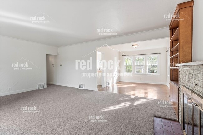Photo - 402 E Baldwin Ave