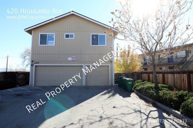 NEW PAINTNEW FLOORING! Upstairs Two Bedroo... - NEW PAINTNEW FLOORING! Upstairs Two Bedroo... Apartment Unit C