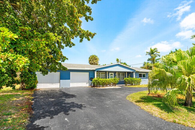Photo - 420 SE 12th Ave Casa