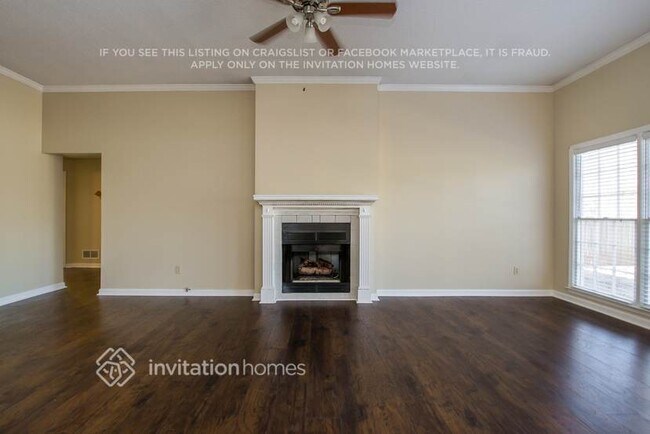 Photo - 3475 Whisperwood Ct NW