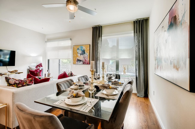 Photo - The Caroline