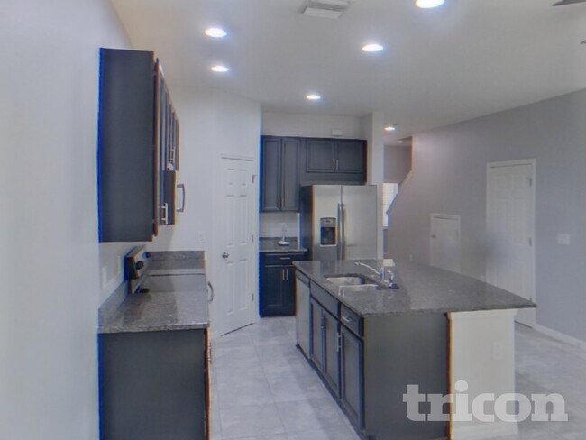 Photo - 7127 Summer Holly Pl