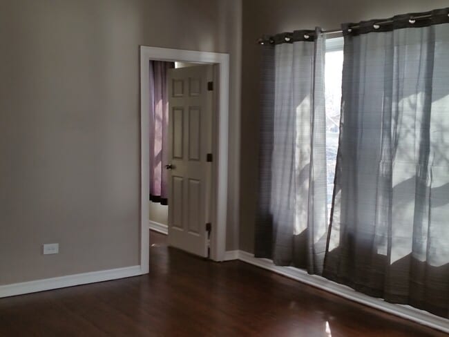 Photo - 1303 W Pratt Blvd Unidad 3W