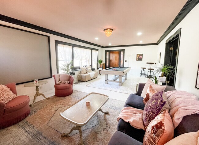 Photo - 2761 Harrison Blvd Unidad A