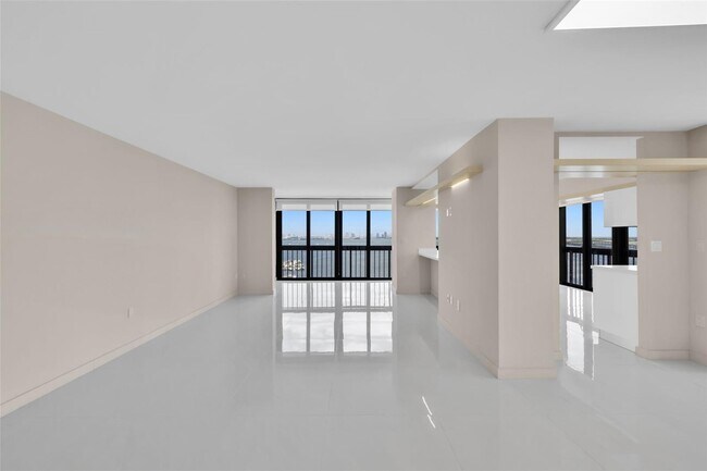 Photo - 2333 Brickell Ave Unit 1701