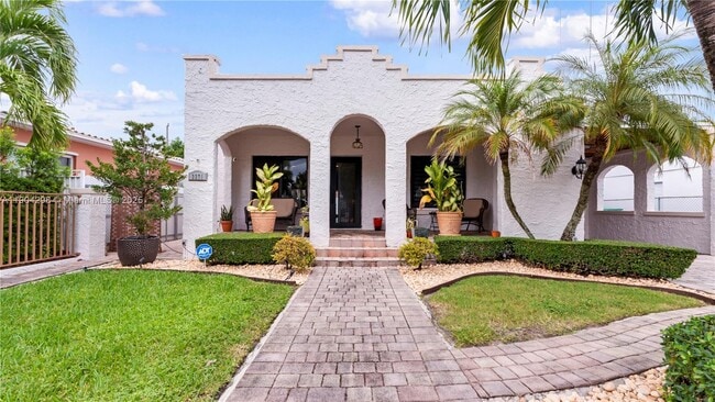 Photo - 2271 SW 25th St Unit 2271