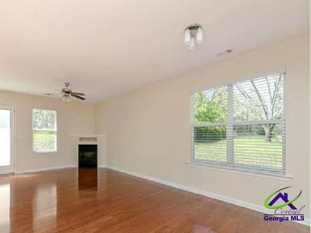 Photo - 113 Magnum Way